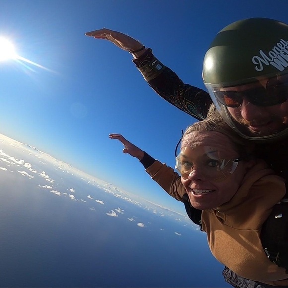 Meet your Posher, Sereena - Picture 2 of 15